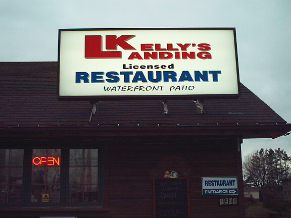 Kelly's landing Restaurant Picture